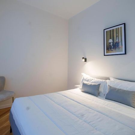 Porta Venezia-Trilocale-Luxury Con Wifi-Neflix Apartment Milan Bagian luar foto